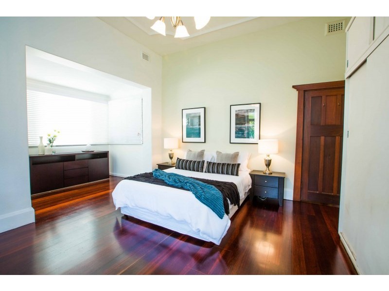 5 Corry Lynn Road, Claremont WA 6010