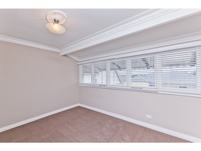 15 College Road, Claremont WA 6010