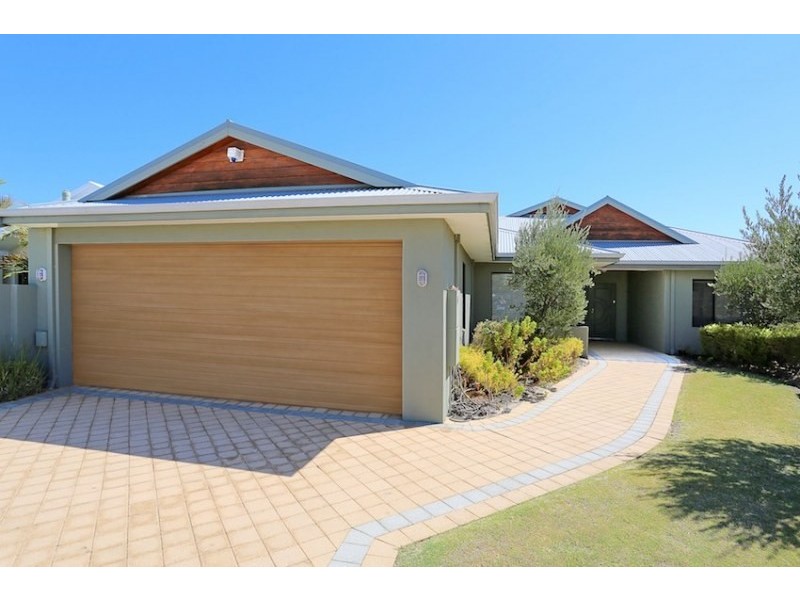 7 Ragamuffin Point, Halls Head WA 6210