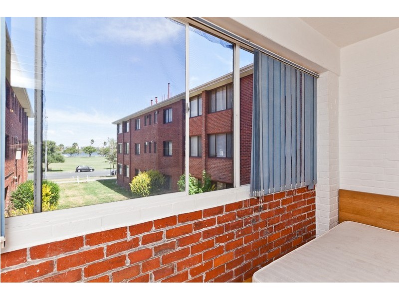 13/126 Terrace Road, Perth WA 6000