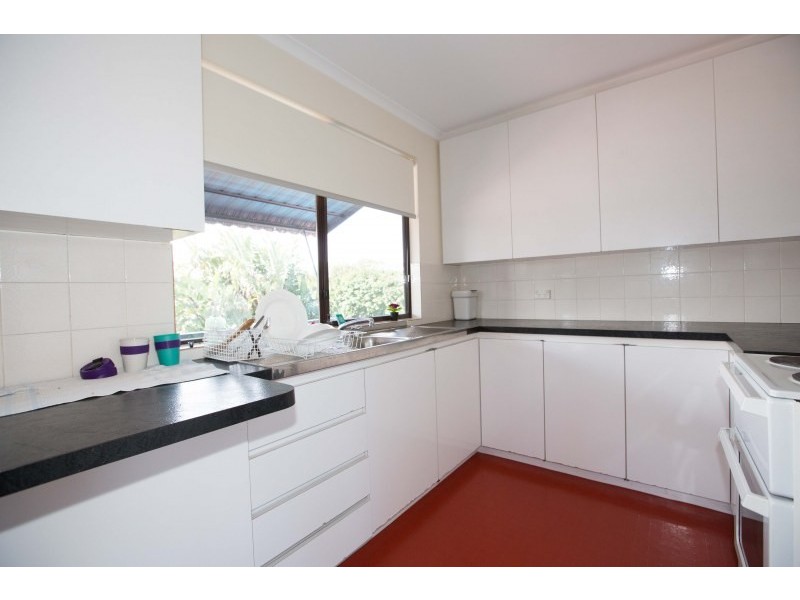 2 Kateena Road, City Beach WA 6015