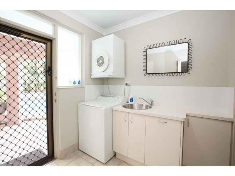 2 Kateena Road, City Beach WA 6015