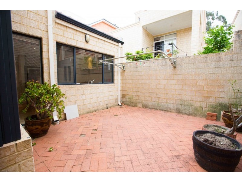 24 Beacon Terrace, East Perth WA 6004