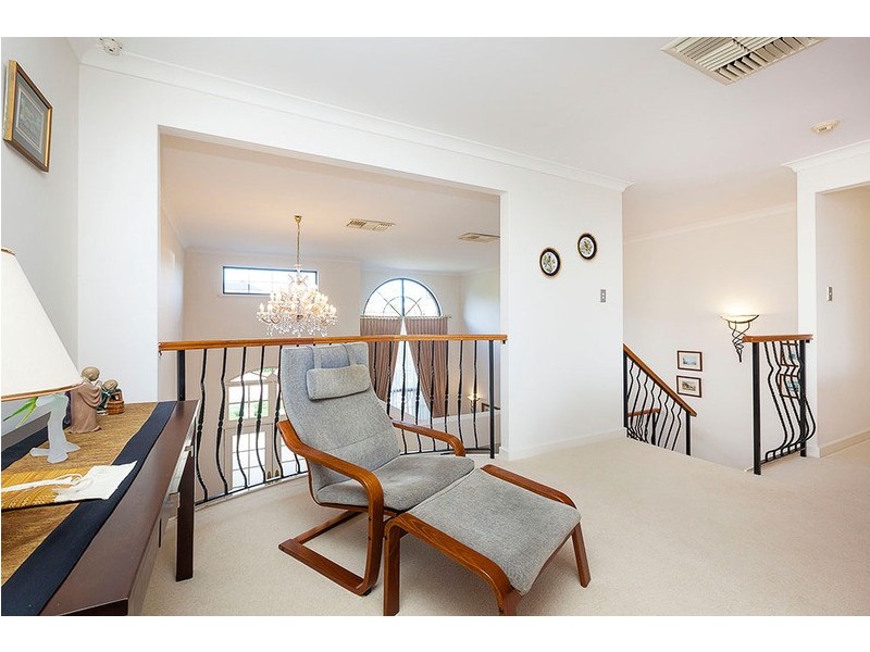 6 Blenheim Lane, Mount Claremont WA 6010