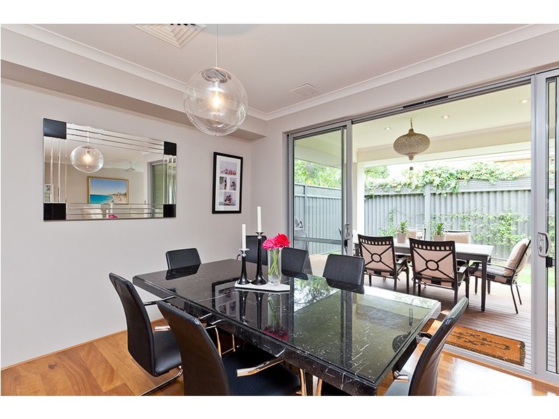 25A College Road, Claremont WA 6010