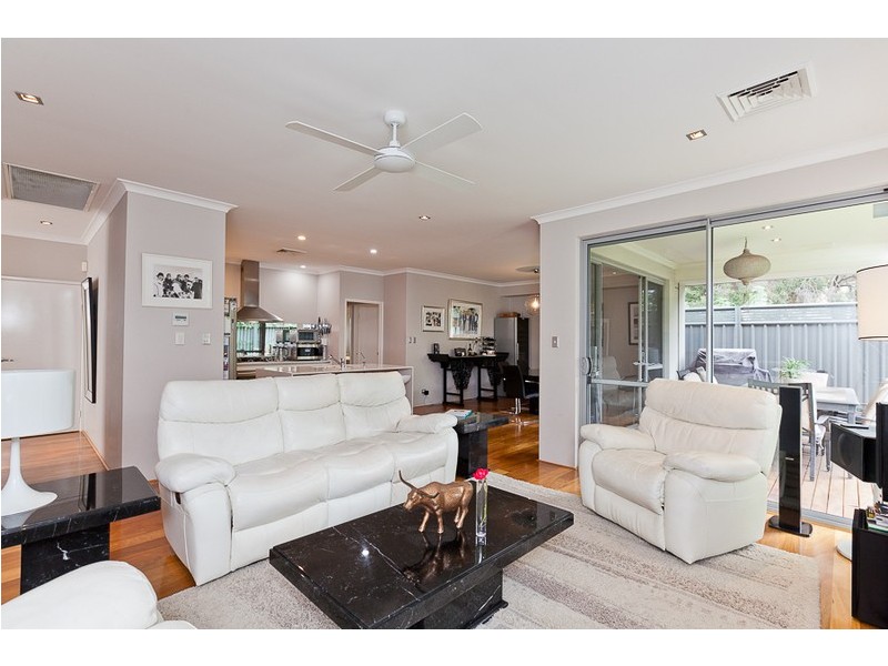 25A College Road, Claremont WA 6010