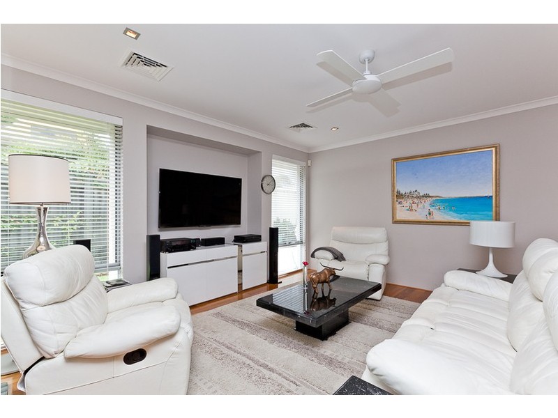 25A College Road, Claremont WA 6010