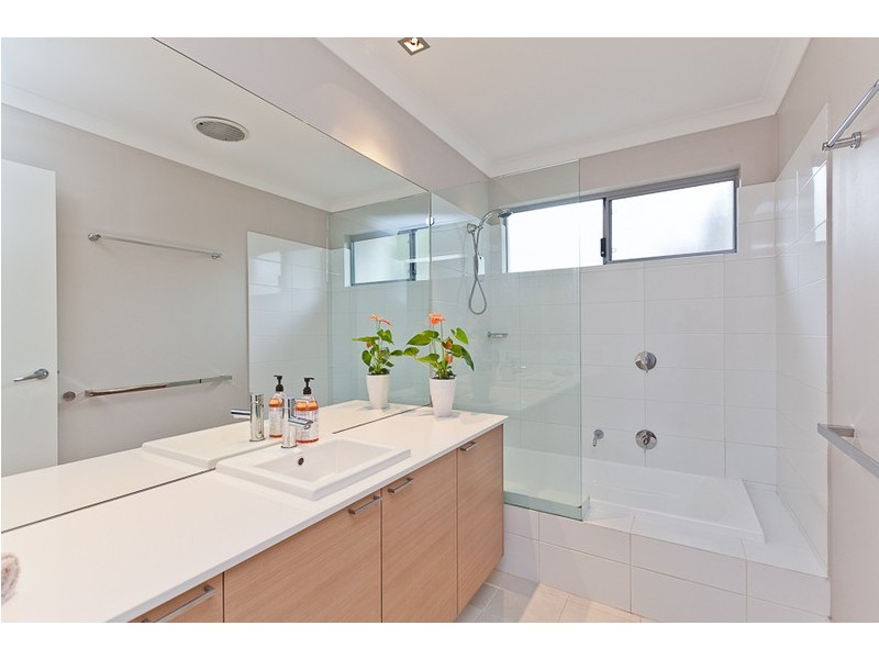 25A College Road, Claremont WA 6010