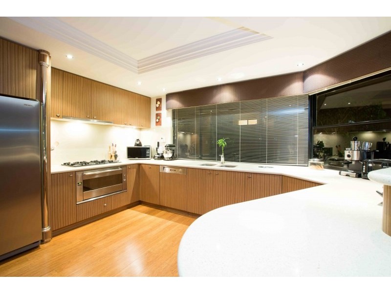 5 Van Kleef Circuit, Mount Claremont WA 6010