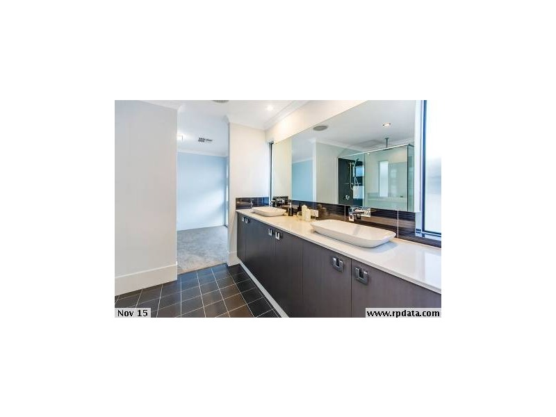 16 Wanstead Road, North Coogee WA 6163