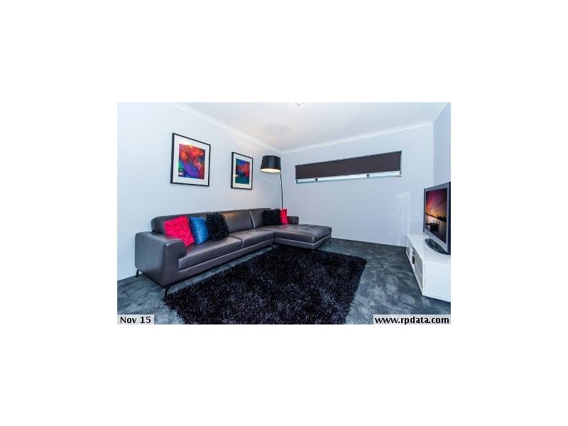 16 Wanstead Road, North Coogee WA 6163