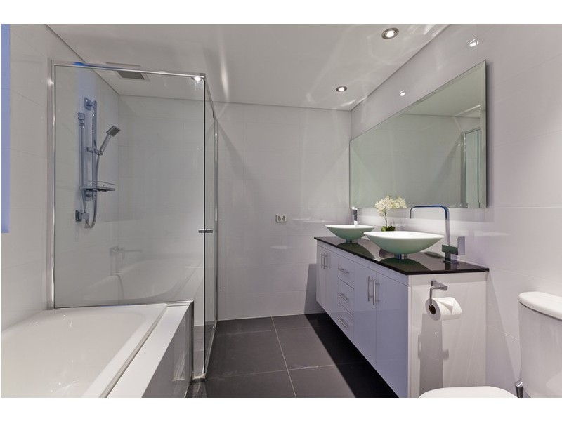 4/20 Mounts Bay Road, Crawley WA 6009