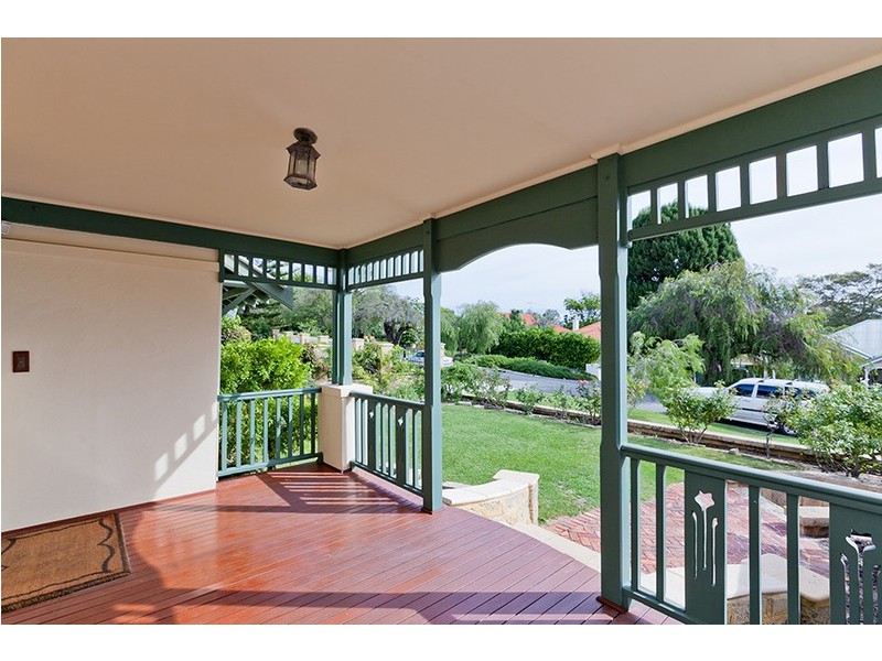 32 Marita Road, Nedlands WA 6009