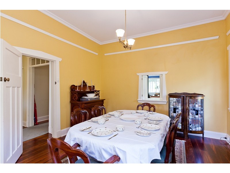 32 Marita Road, Nedlands WA 6009