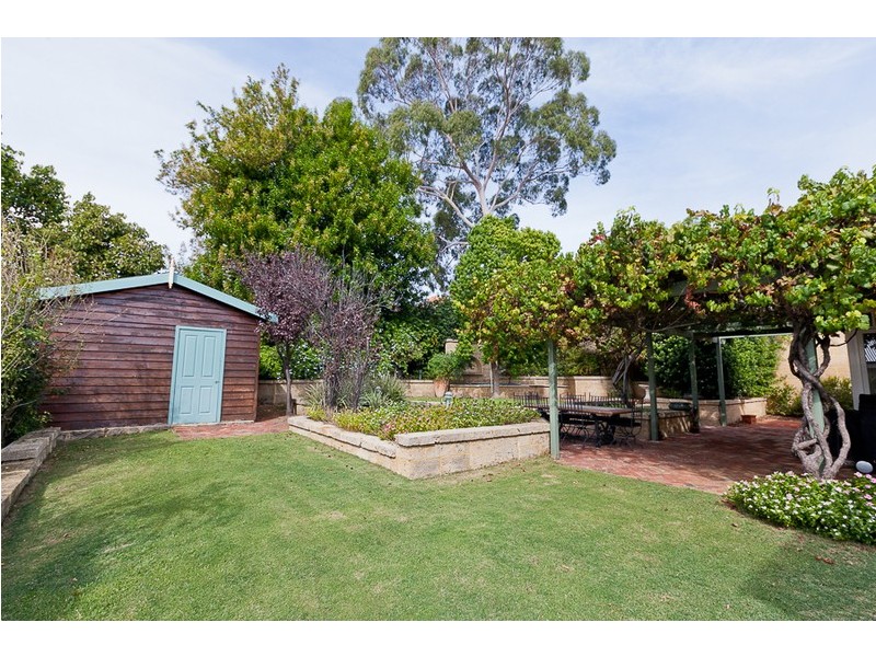 32 Marita Road, Nedlands WA 6009