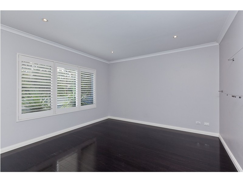 4 Coneflower Corner, Churchlands WA 6018