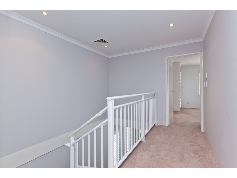 4 Coneflower Corner, Churchlands WA 6018