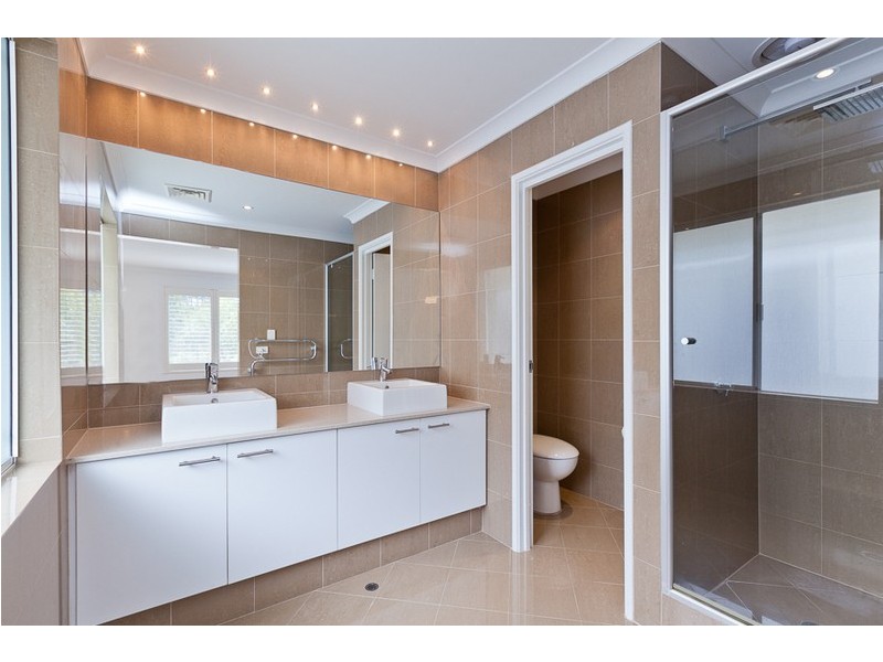 4 Coneflower Corner, Churchlands WA 6018