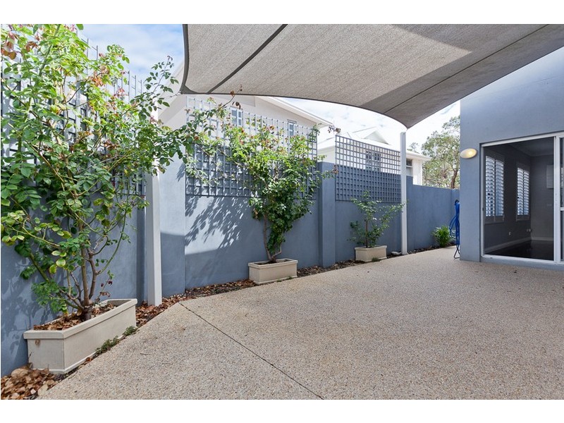 4 Coneflower Corner, Churchlands WA 6018