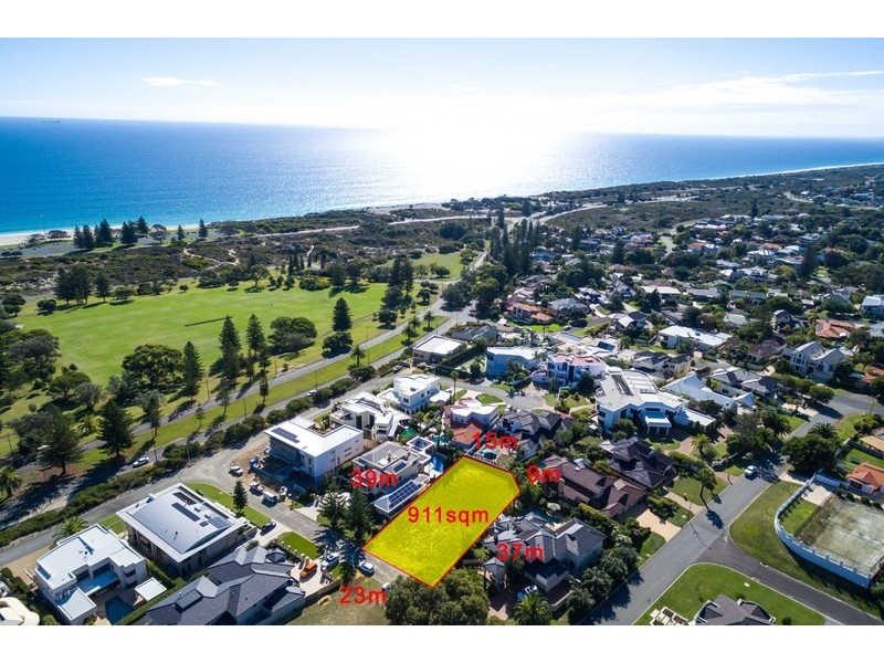 4 Taworri Way, City Beach WA 6015