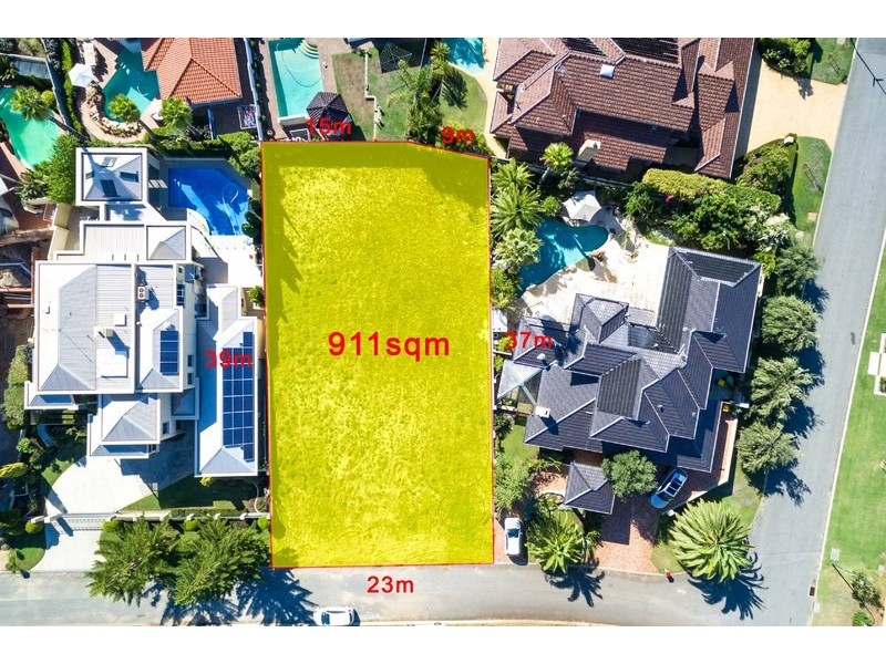 4 Taworri Way, City Beach WA 6015