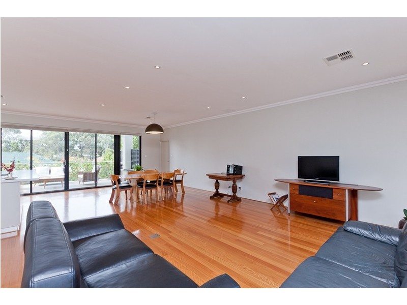 12 Donegal Road, Floreat WA 6014