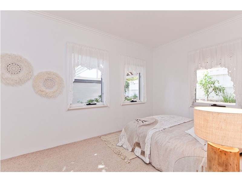 16A Deane Street, Cottesloe WA 6011