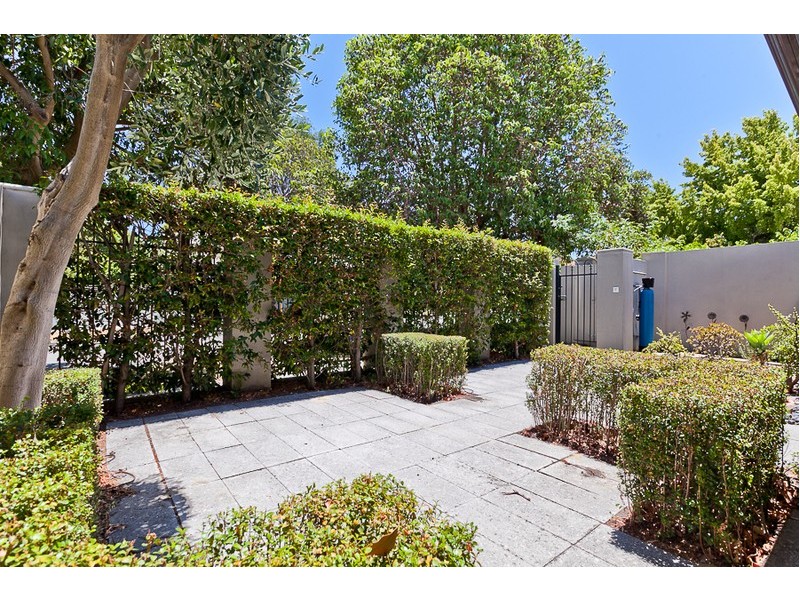 128 Hensman Road, Subiaco WA 6008