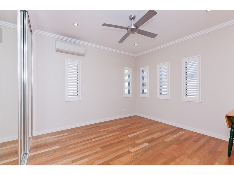 5 Brian Walker Lane, Swanbourne WA 6010