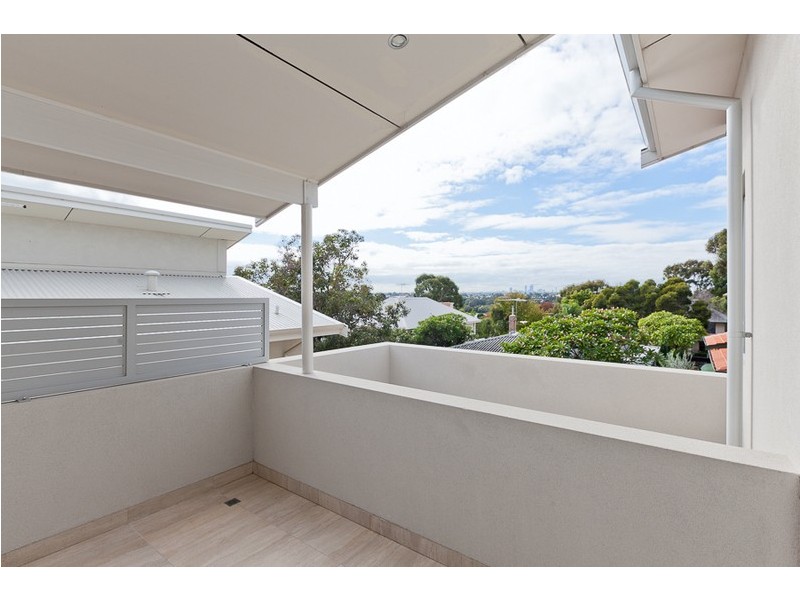 5 Brian Walker Lane, Swanbourne WA 6010