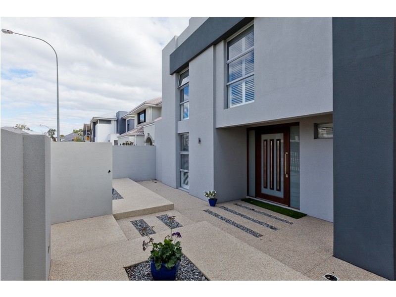 40 Alumni Terrace, Churchlands WA 6018