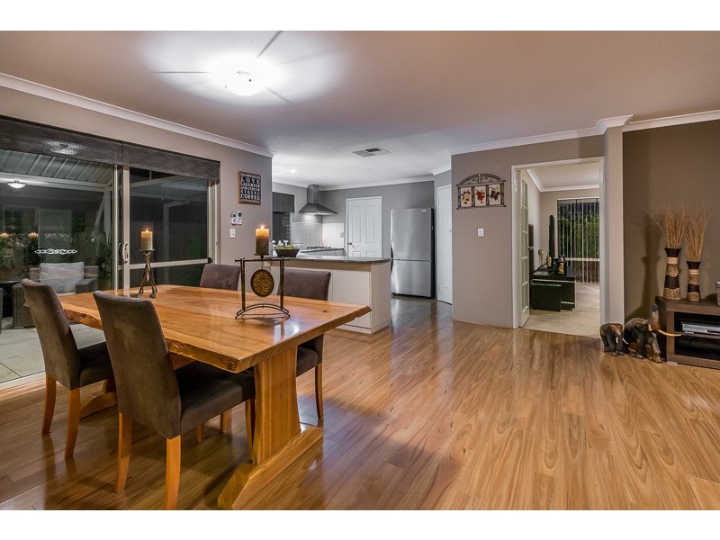 8 Goshawk Street, Tapping WA 6065