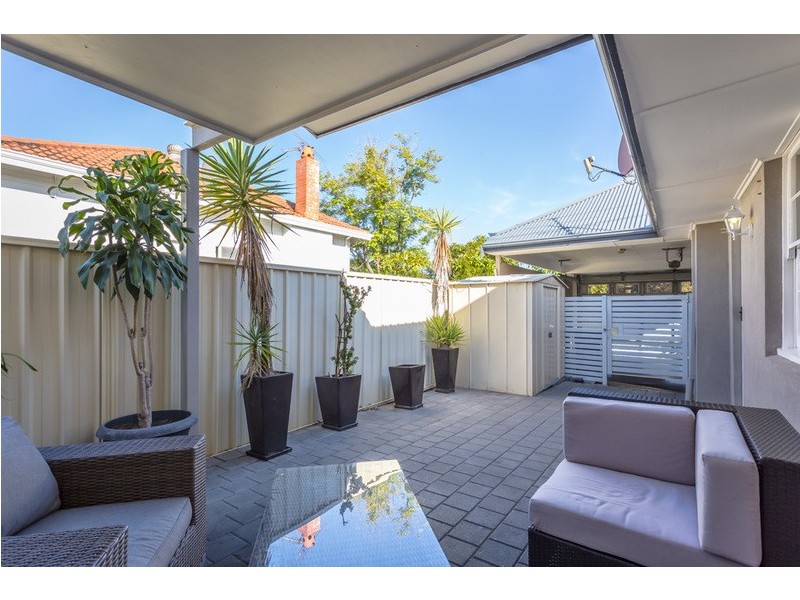 36A Hope Avenue, Manning WA 6152