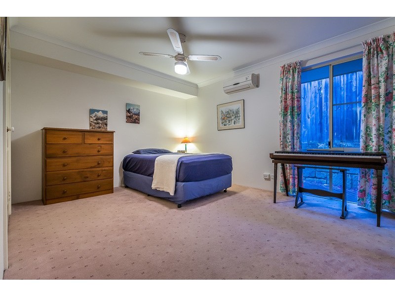 10 St Pierre Circuit, Currambine WA 6028