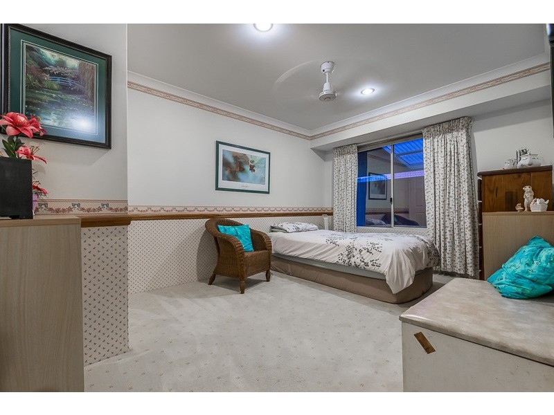 10 St Pierre Circuit, Currambine WA 6028