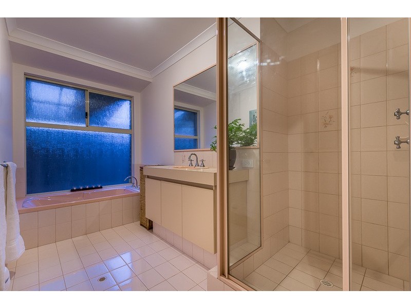 10 St Pierre Circuit, Currambine WA 6028