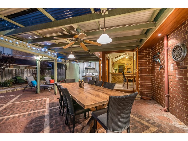 10 St Pierre Circuit, Currambine WA 6028