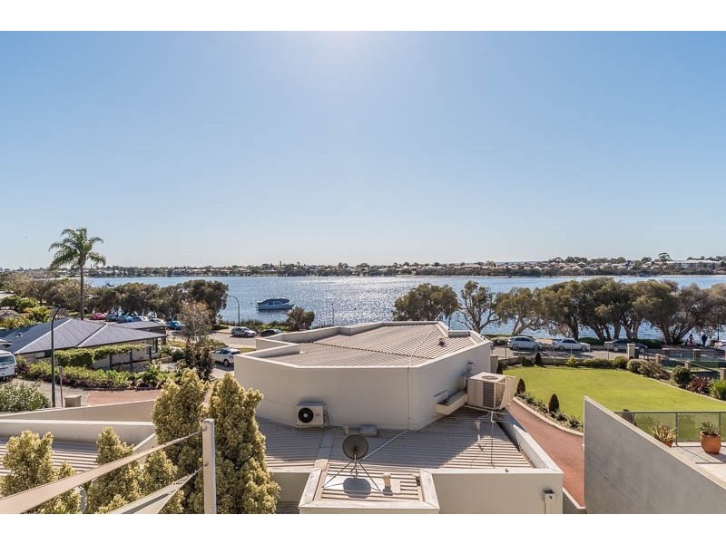 63b The Esplanade, Mount Pleasant WA 6153