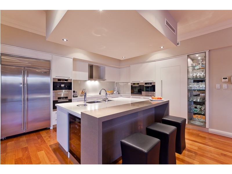 19 St Malo Court, Mindarie WA 6030