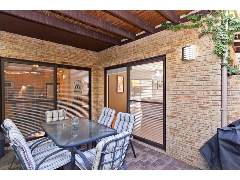 1/19 Robinson Street, Subiaco WA 6008