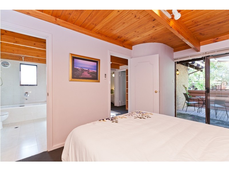 1/19 Robinson Street, Subiaco WA 6008