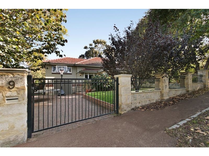 9 Windsor Road, East Fremantle WA 6158