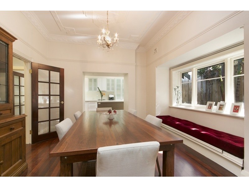 9 Windsor Road, East Fremantle WA 6158