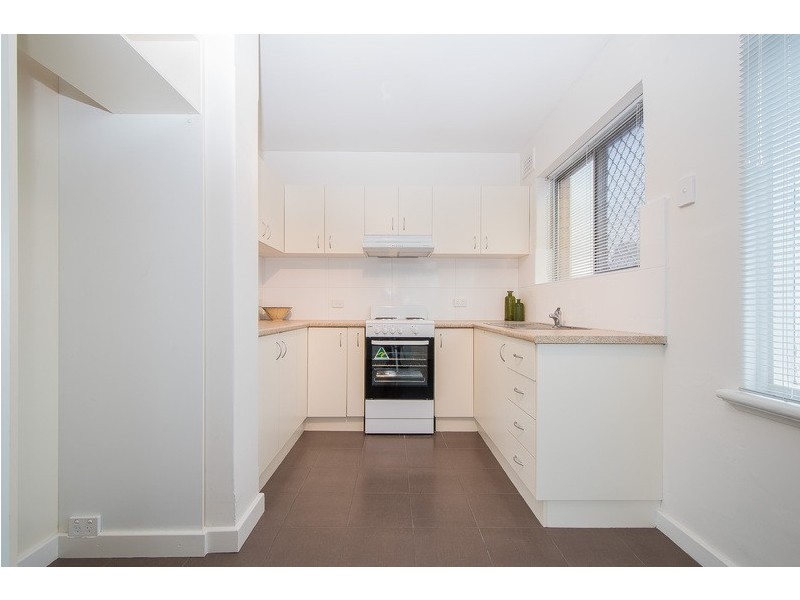 12/445 Canning Highway, Melville WA 6156