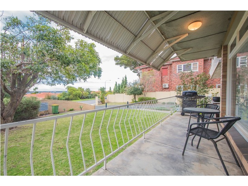 12/445 Canning Highway, Melville WA 6156