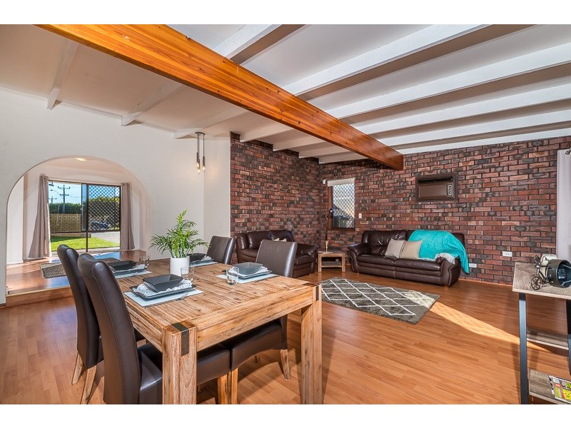 19 Hudson Avenue, Girrawheen WA 6064