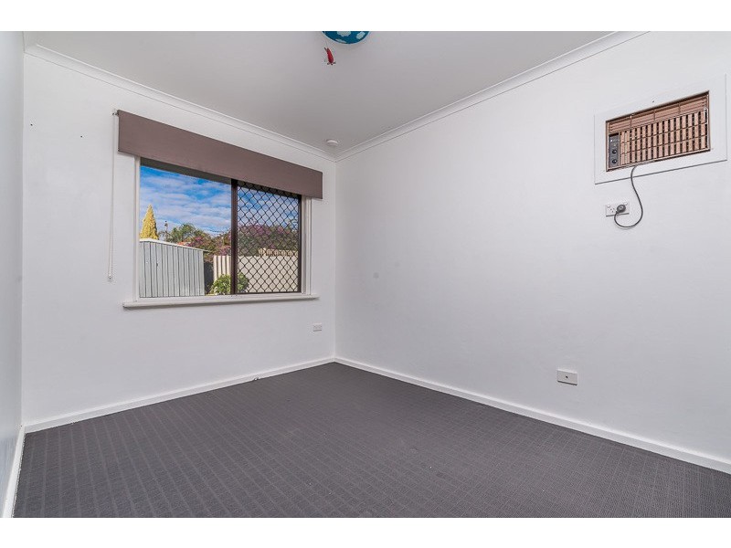 19 Hudson Avenue, Girrawheen WA 6064