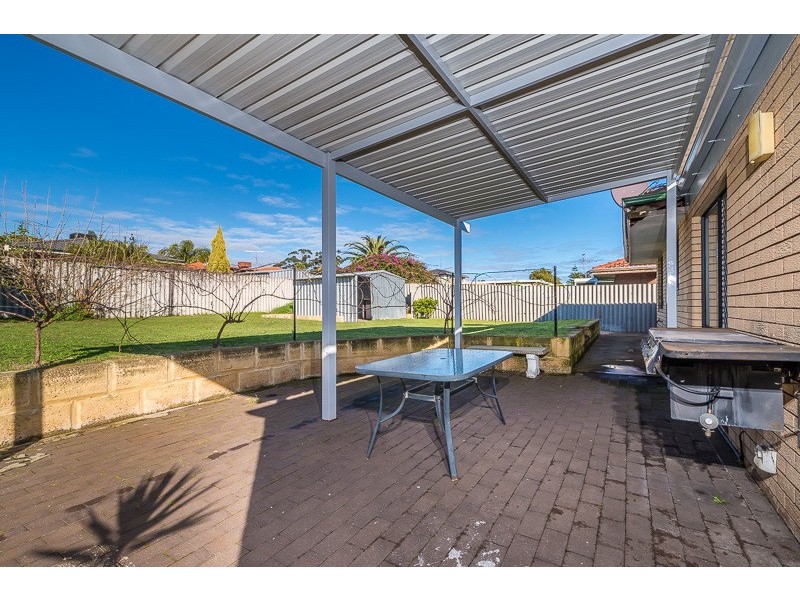 19 Hudson Avenue, Girrawheen WA 6064