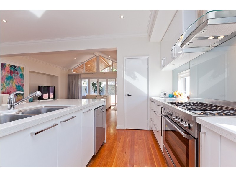 19A Brockway Road, Mount Claremont WA 6010