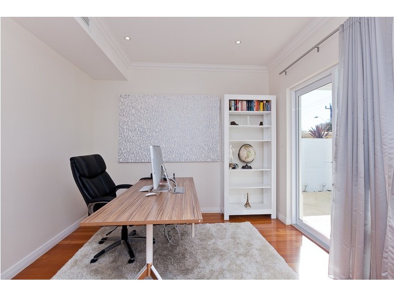 19A Brockway Road, Mount Claremont WA 6010